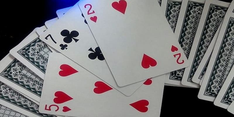 Mẹo tăng tỷ lệ thắng khi chơi liêng ăn tiền tại B52club